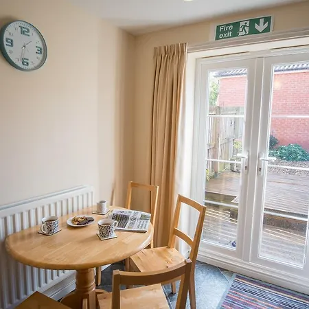 Apartment Goodwood House