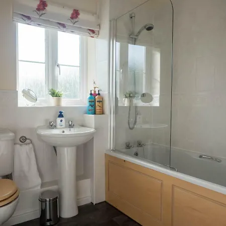 Goodwood House Apartment *